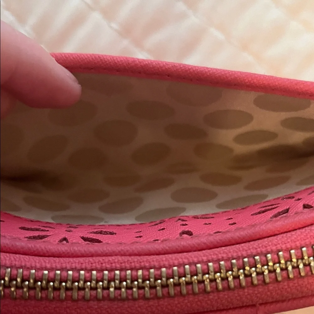 Kate Spade Pink Floral Cedar Street Perforated Cutout Lacey Wallet Zip Closure